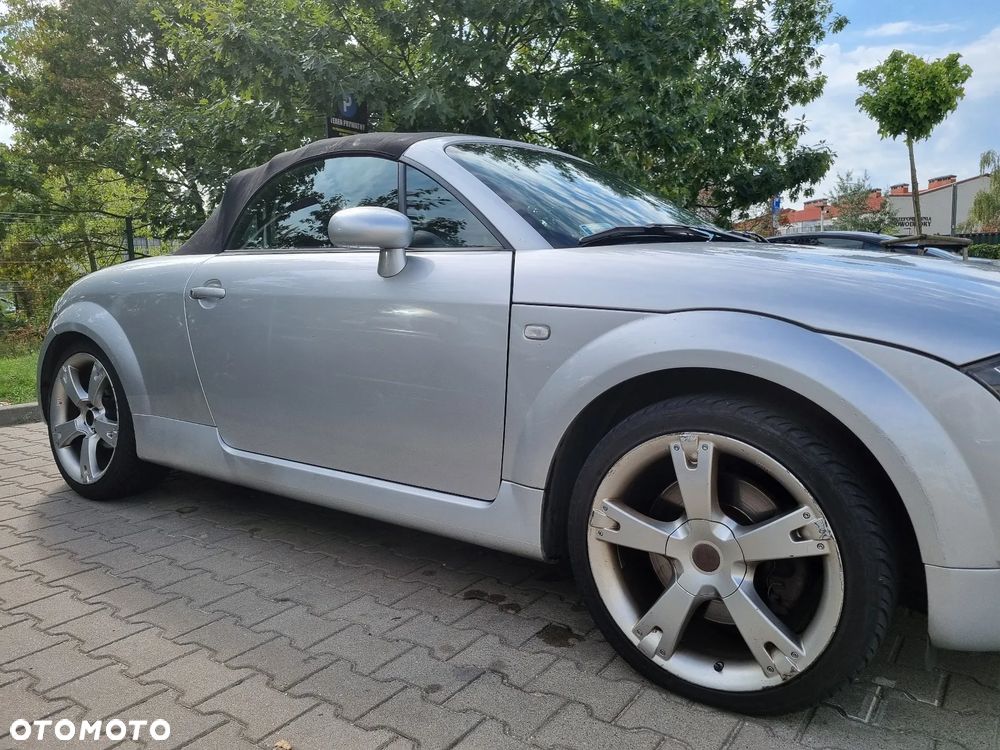 Audi TT Roadster - 7