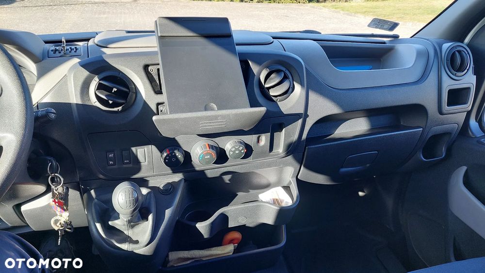 Renault Master - 29