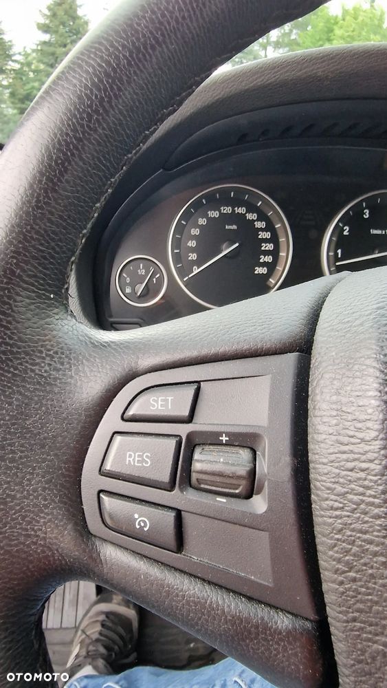 BMW X3 28i xDrive - 27