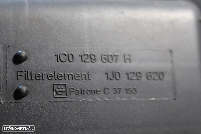 Caixa Filtro De Ar Volkswagen Golf Iv (1J1)  1C0129607h / 1J0129620 / - 8