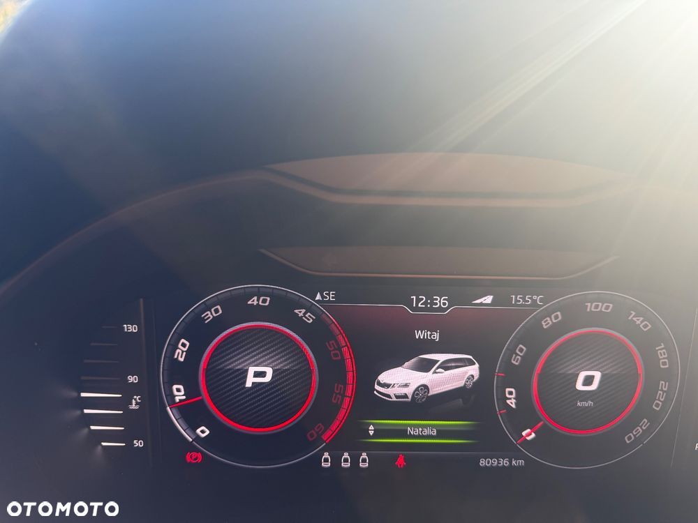 Skoda Octavia 2.0 TDI 4x4 DSG RS - 9