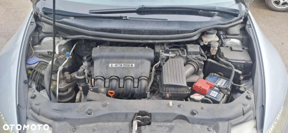 Honda CIVIC VIII UFO 1,4 I-DSI 83KM skrzynia biegów - 1