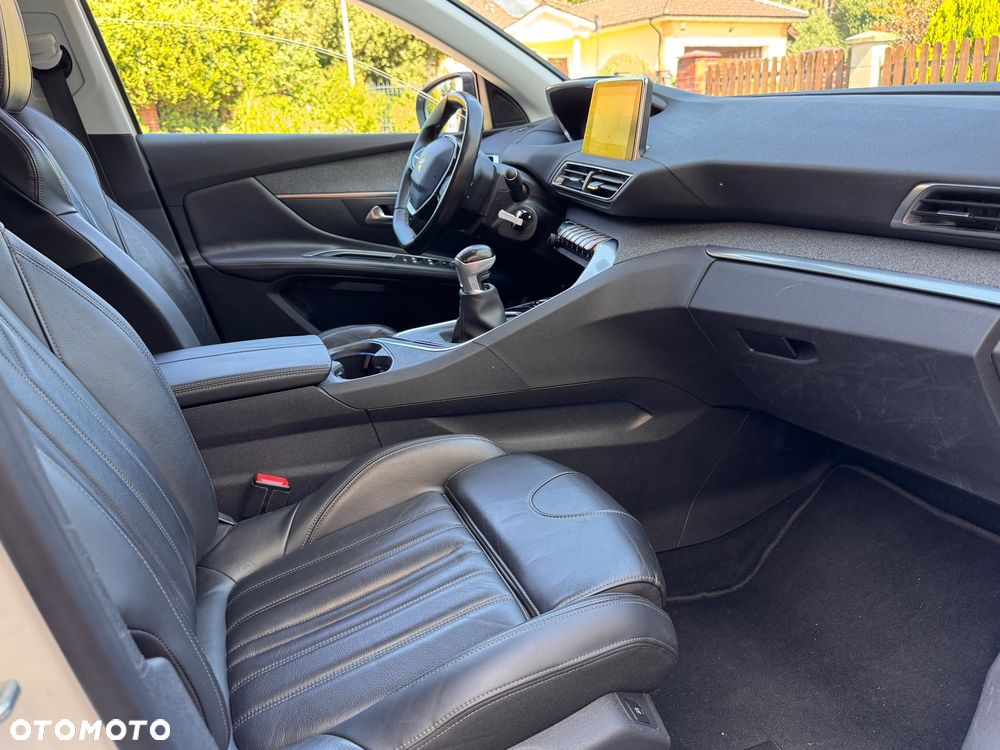 Peugeot 3008 BlueHDi 150 Stop & Start Allure - 15