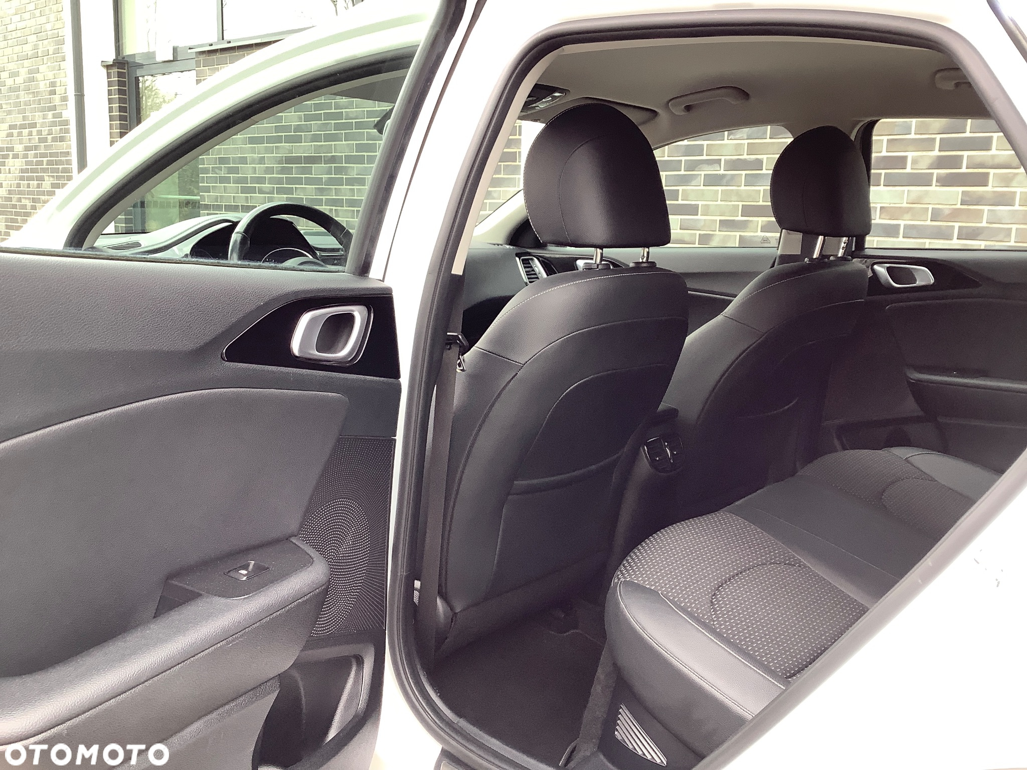 Kia XCeed 1.6 GDI DCT6 OPF Plug-in-Hybrid SPIRIT - 15