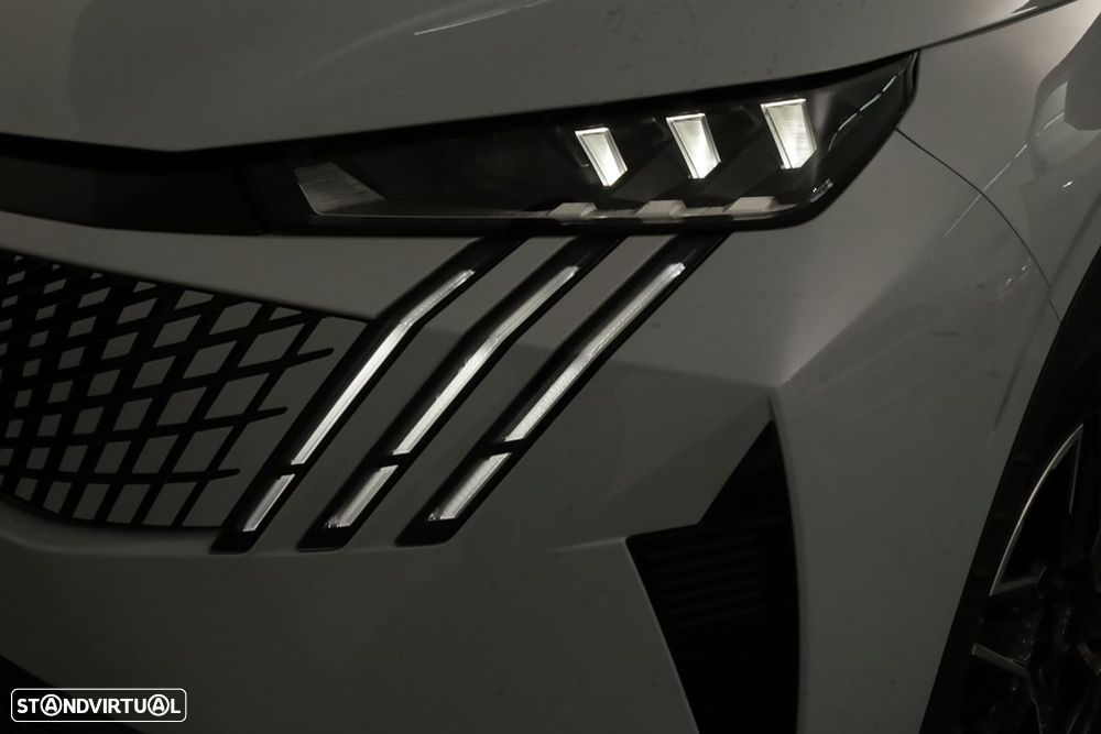 Peugeot 3008 1.2 Hybrid GT e-DCS6 - 6