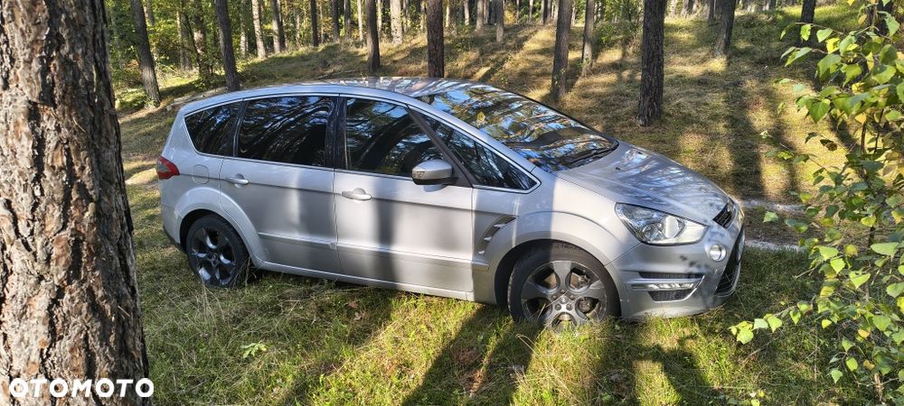 Ford S-Max 2010 photo 4