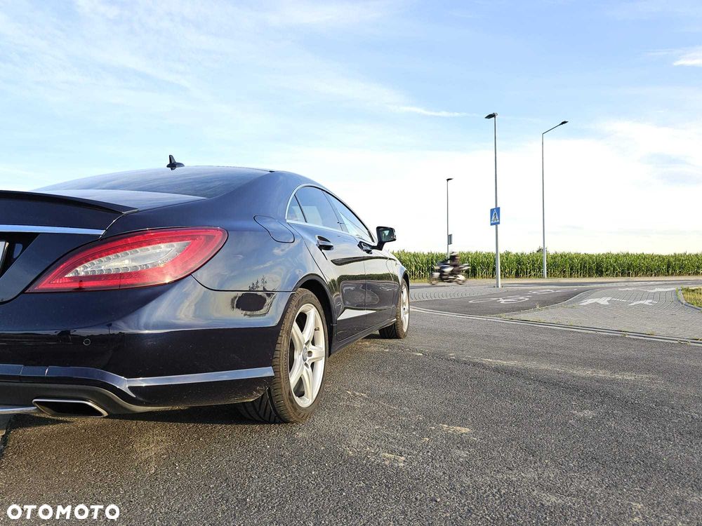 Mercedes-Benz CLS - 4