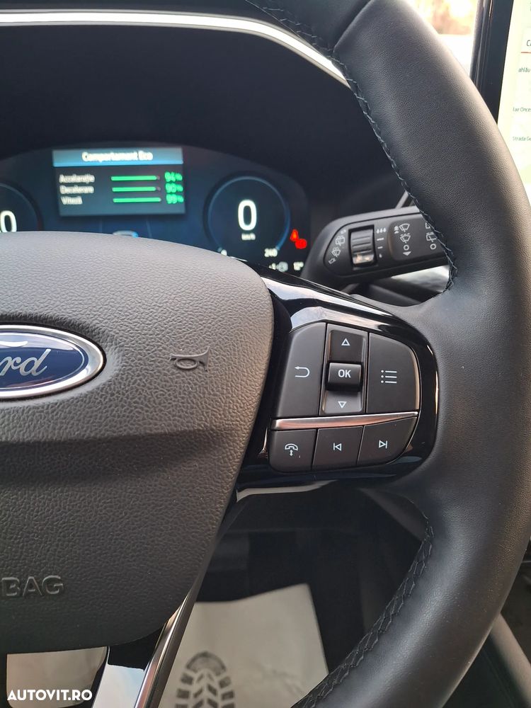 Ford Kuga 1.5 EcoBoost A8 FWD Titanium - 19