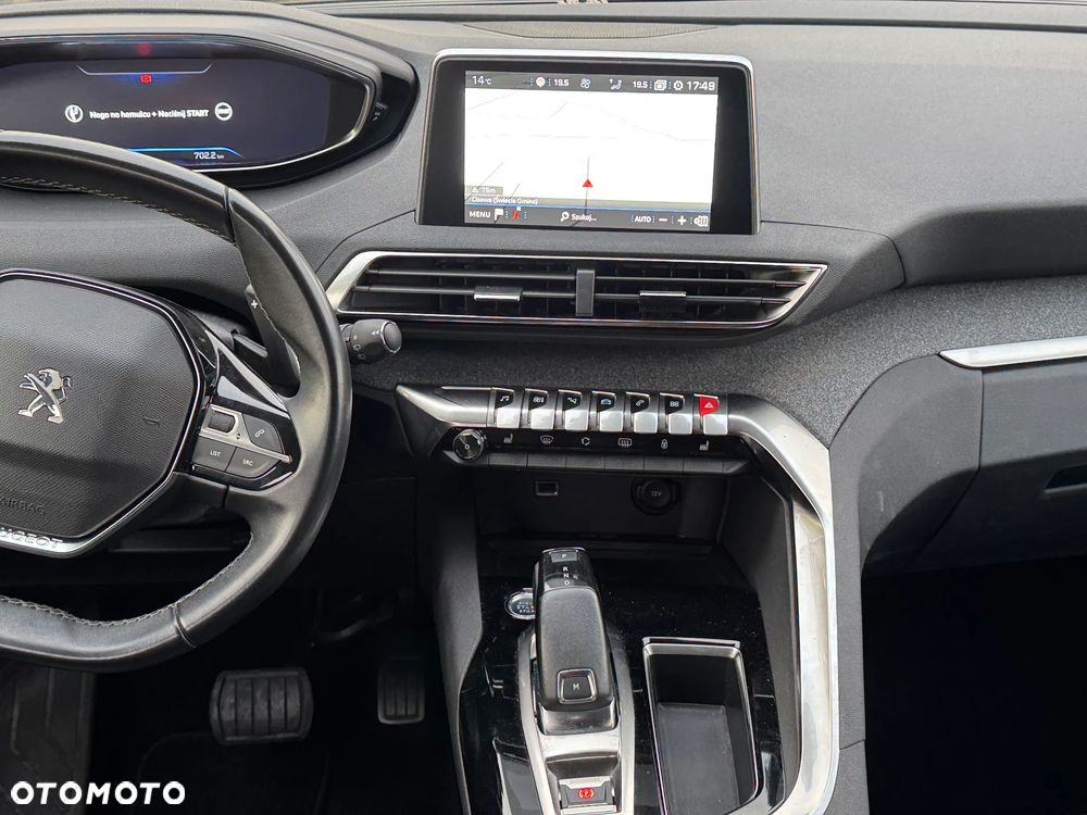 Peugeot 5008 1.6 PureTech Allure S&S EAT8 - 16