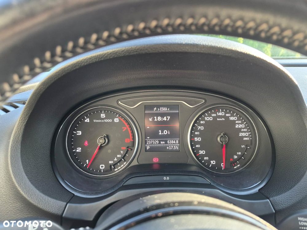 Audi A3 Sportback 1.8 TFSI S tronic Ambition - 11