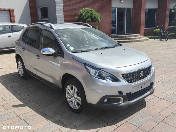 Peugeot 2008 PureTech 82 Style