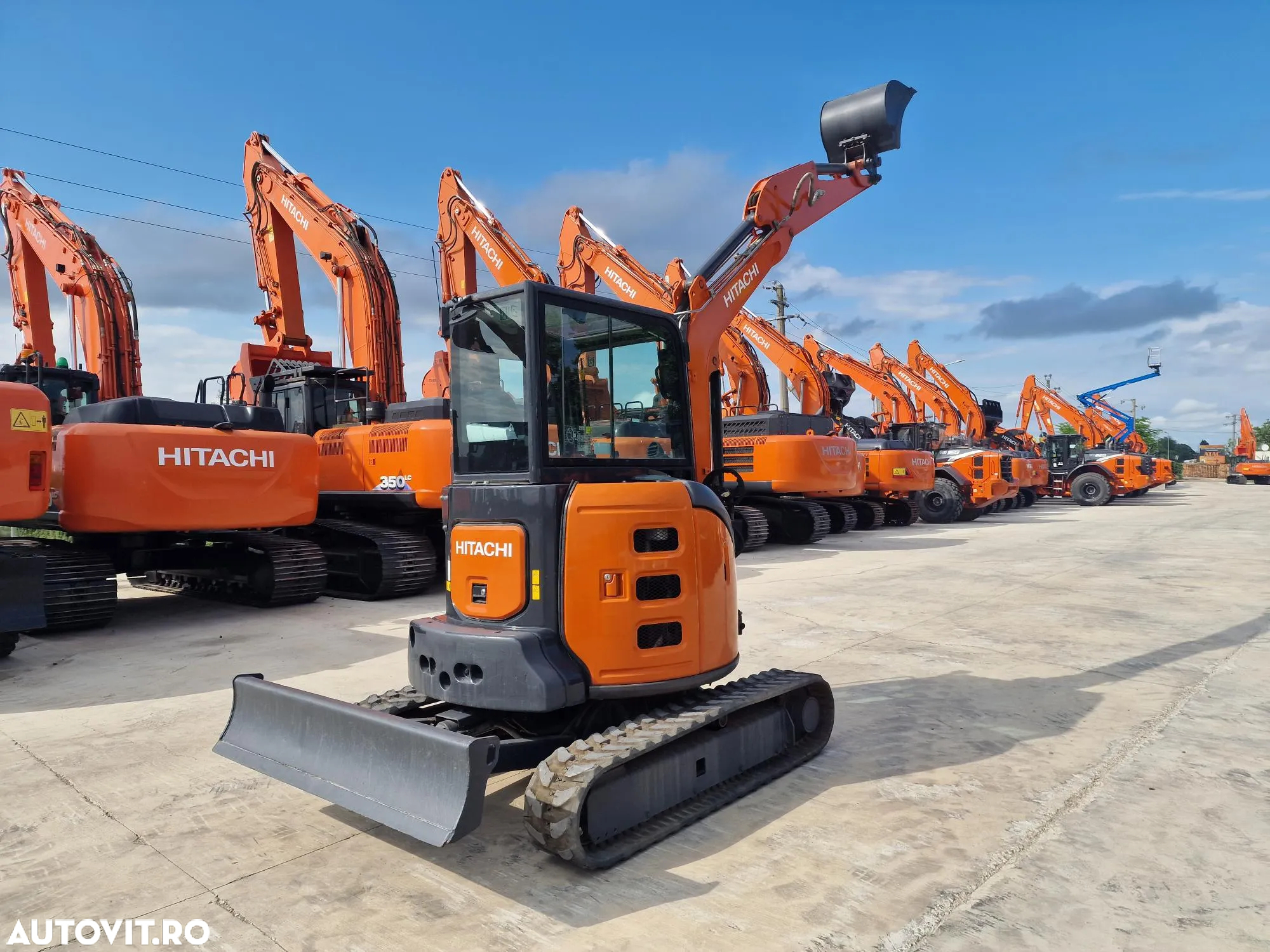 Hitachi ZX38, 2021, 1.376h, CUPLA RAPIDA+3 CUPE, 3,9tone, Ad sapare 4m, Inst picon, Aer conditionat, Senile 80% ok, produs in JAPONIA, posibilitate leasing 4 ani-PROMOTIE 36.900 EUR+Tva - 28