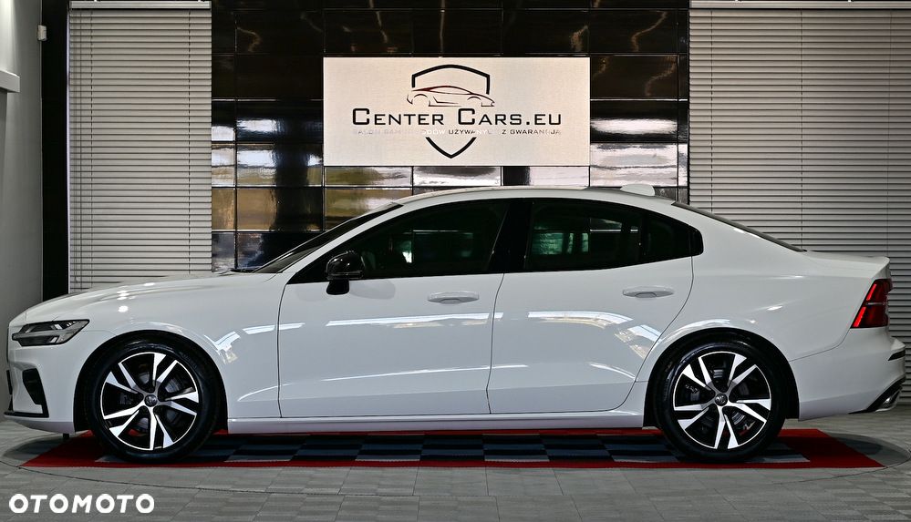 Volvo S60 T4 R-Design - 17