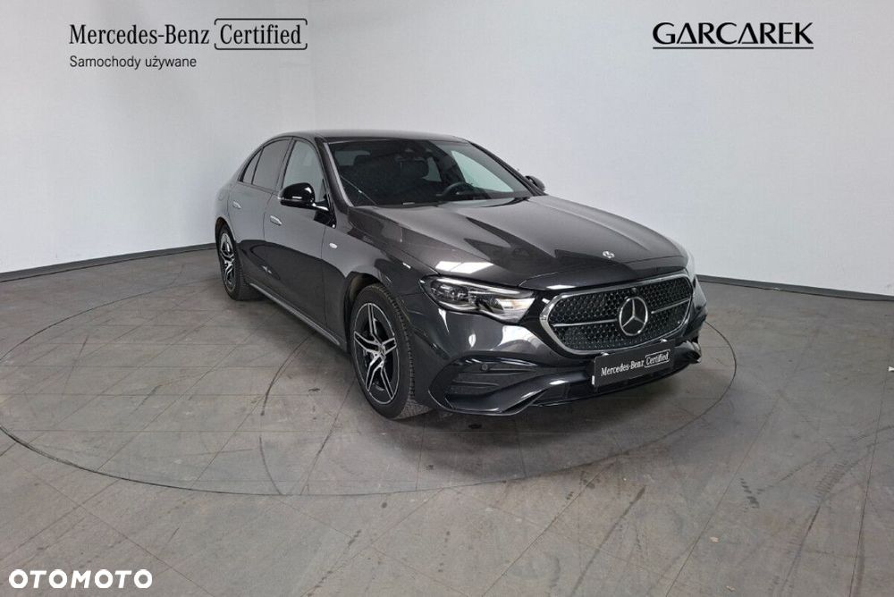 Mercedes-Benz Klasa E - 4