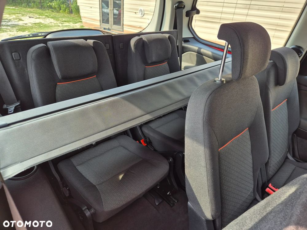 Ford Galaxy - 20