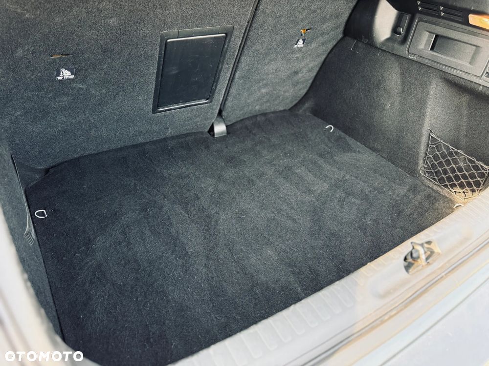 Citroën DS4 HDi 115 SoChic - 16