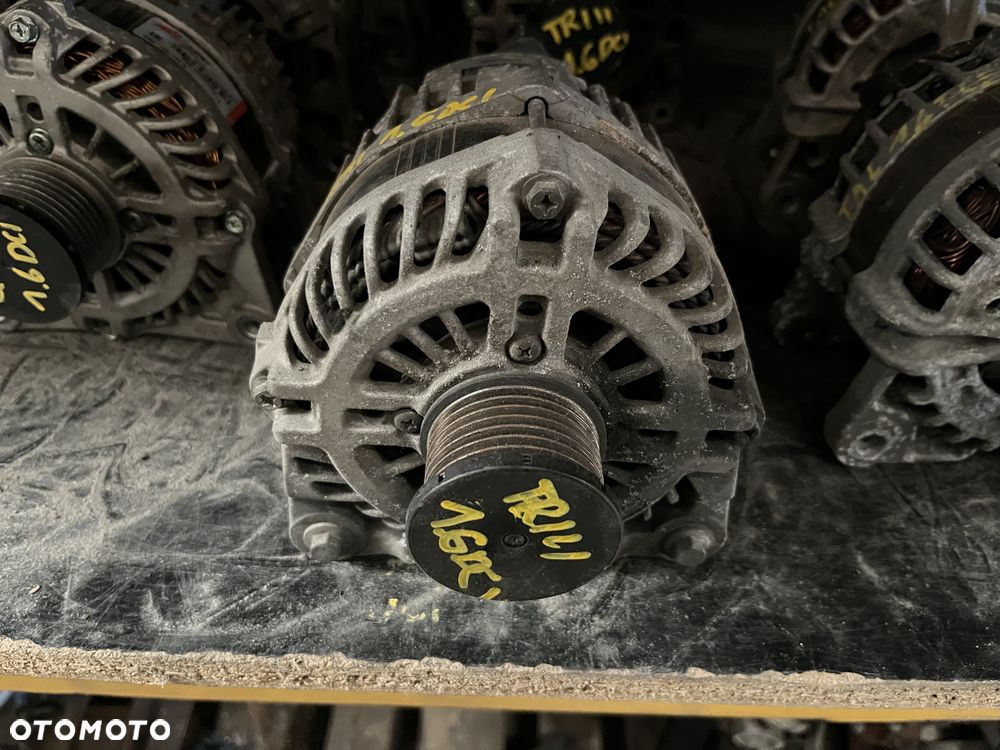 Alternator 1.6 DCI Renault Trafic III Vivaro B 231009096R - 2
