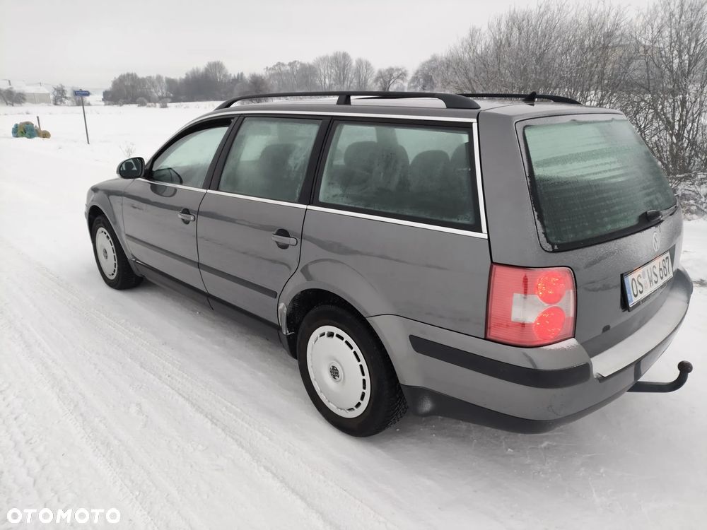 Volkswagen Passat 1.9 TDI Comfortline Family - 3