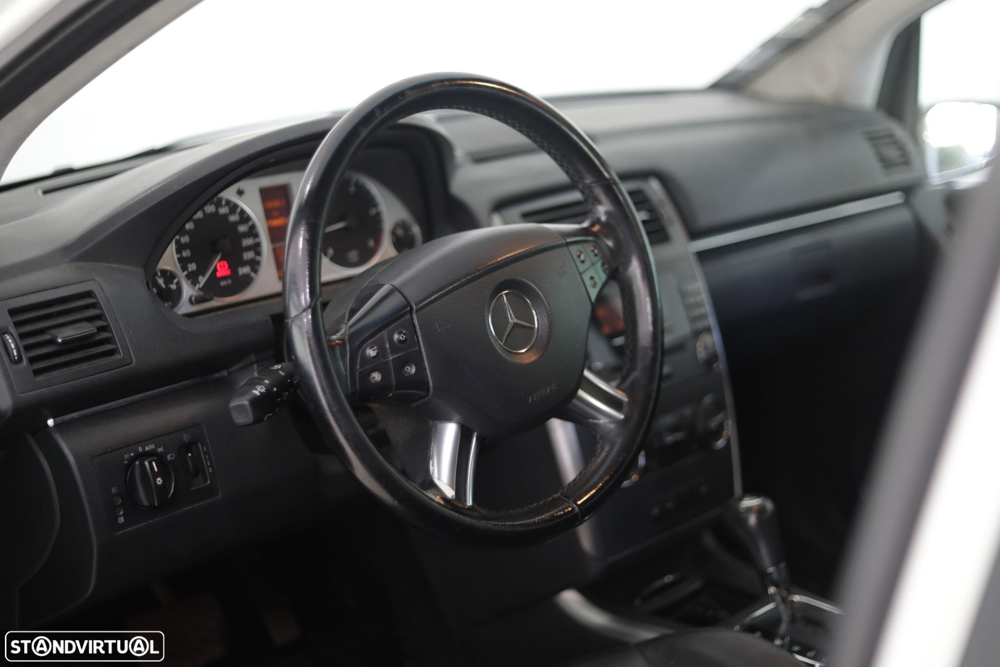 Mercedes-Benz B 180 CDi Autotronic - 10