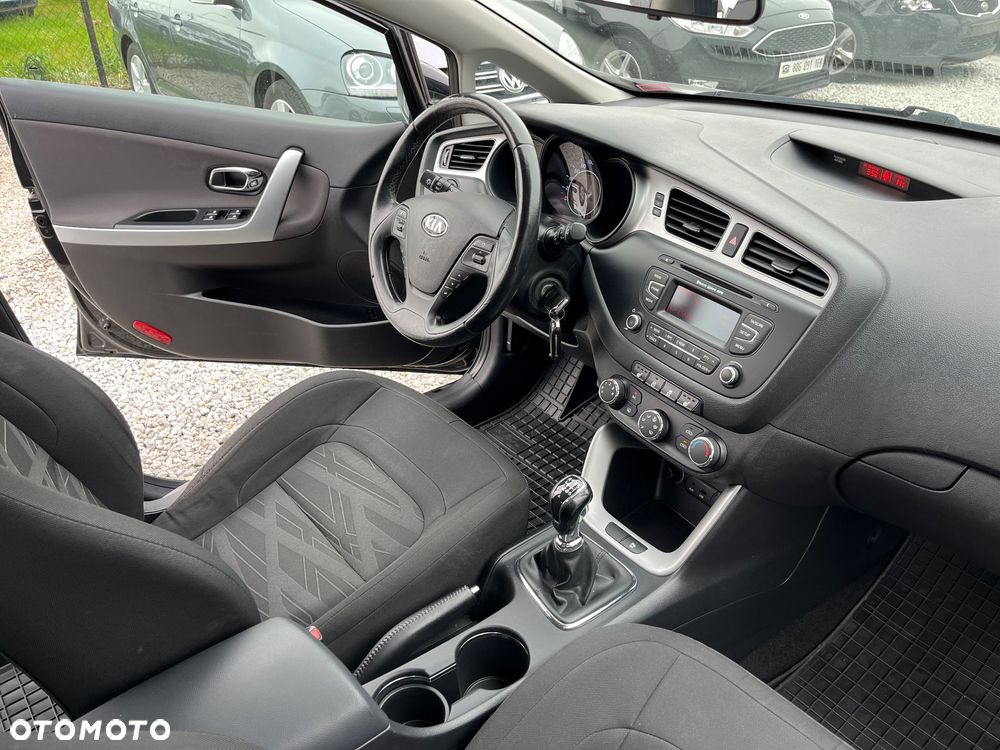 Kia Ceed 1.6 GDI M - 8