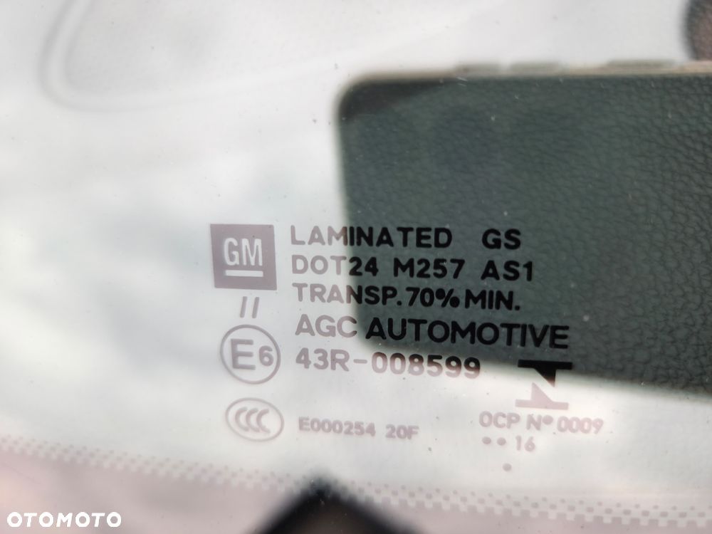 Opel Astra 1.4 Turbo 120 Jahre - 26