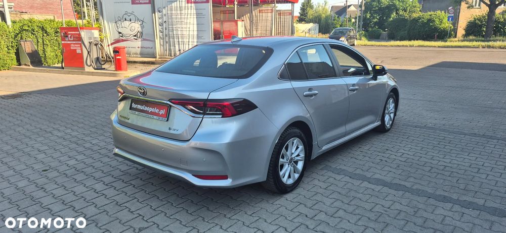 Toyota Corolla - 21
