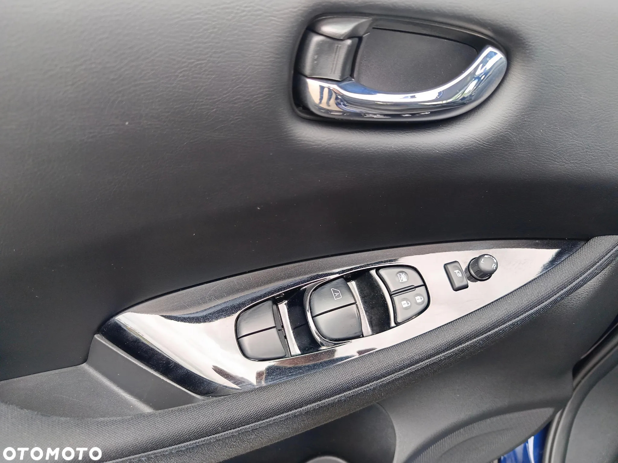 Nissan Leaf - 10