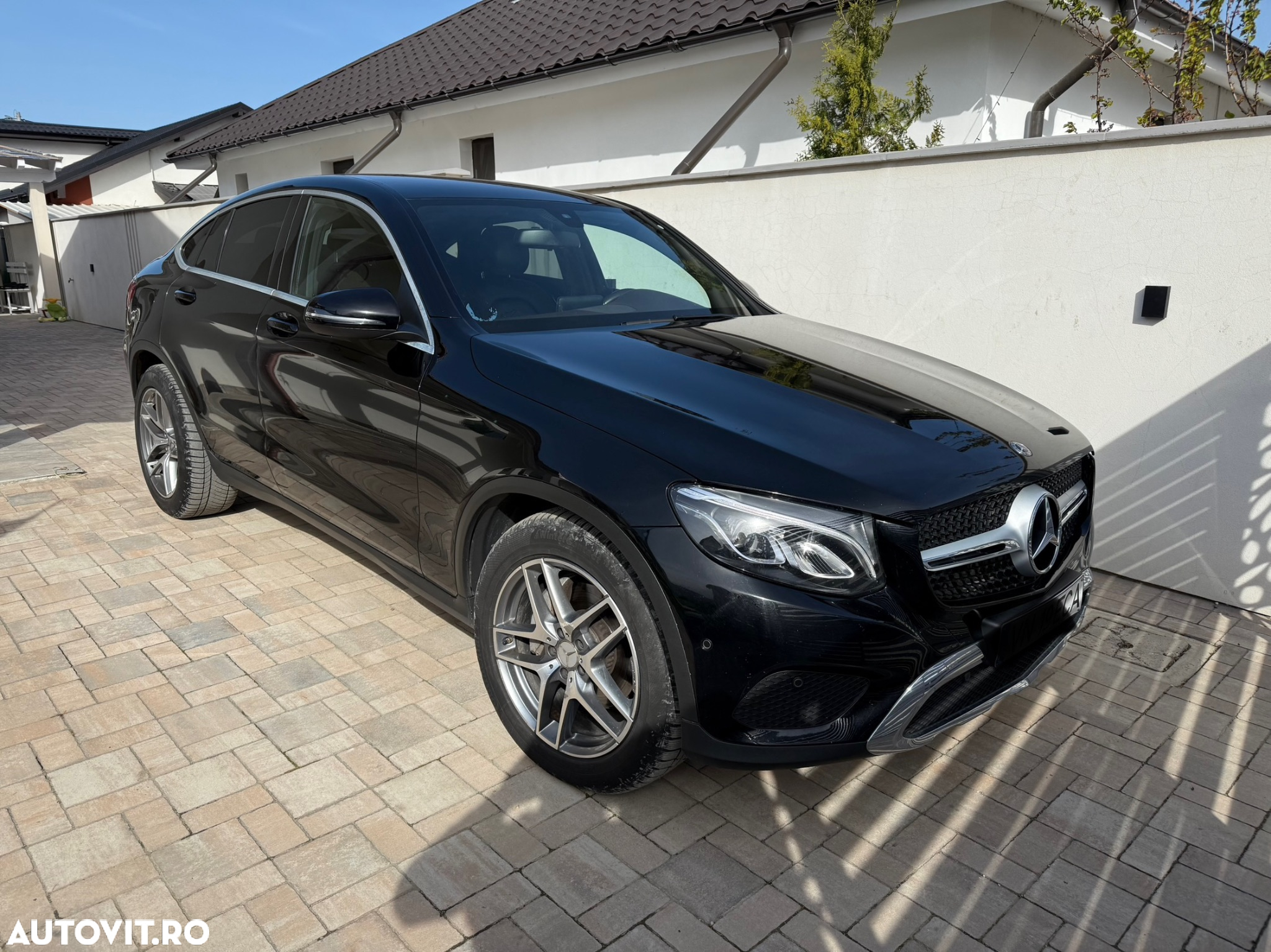 Mercedes-Benz GLC Coupe 220 d 4Matic 9G-TRONIC - 2