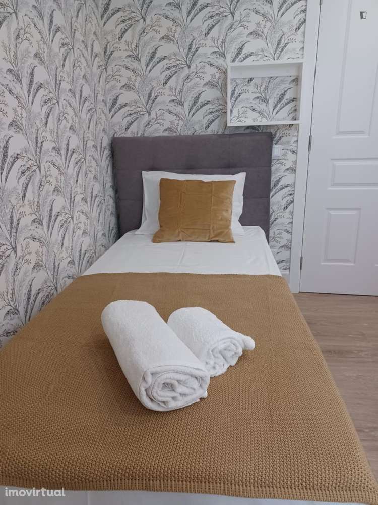 Estúdio - localizado em Baixa Coimbra - Grande imagem: 3/8