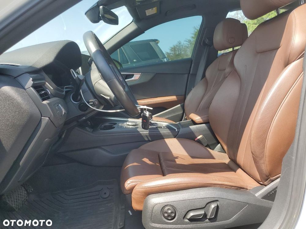 Audi A4 Limousine - 7