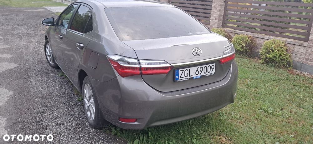 Toyota Corolla 1.6 Premium MS - 3