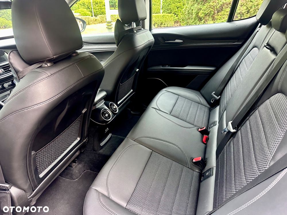 Alfa Romeo Stelvio 2.0 Turbo Business Q4 - 14