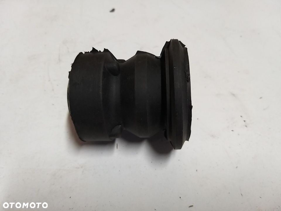 ODBÓJ AMORTYZATORA AUDI 100 82-90 443 412 131B - 2