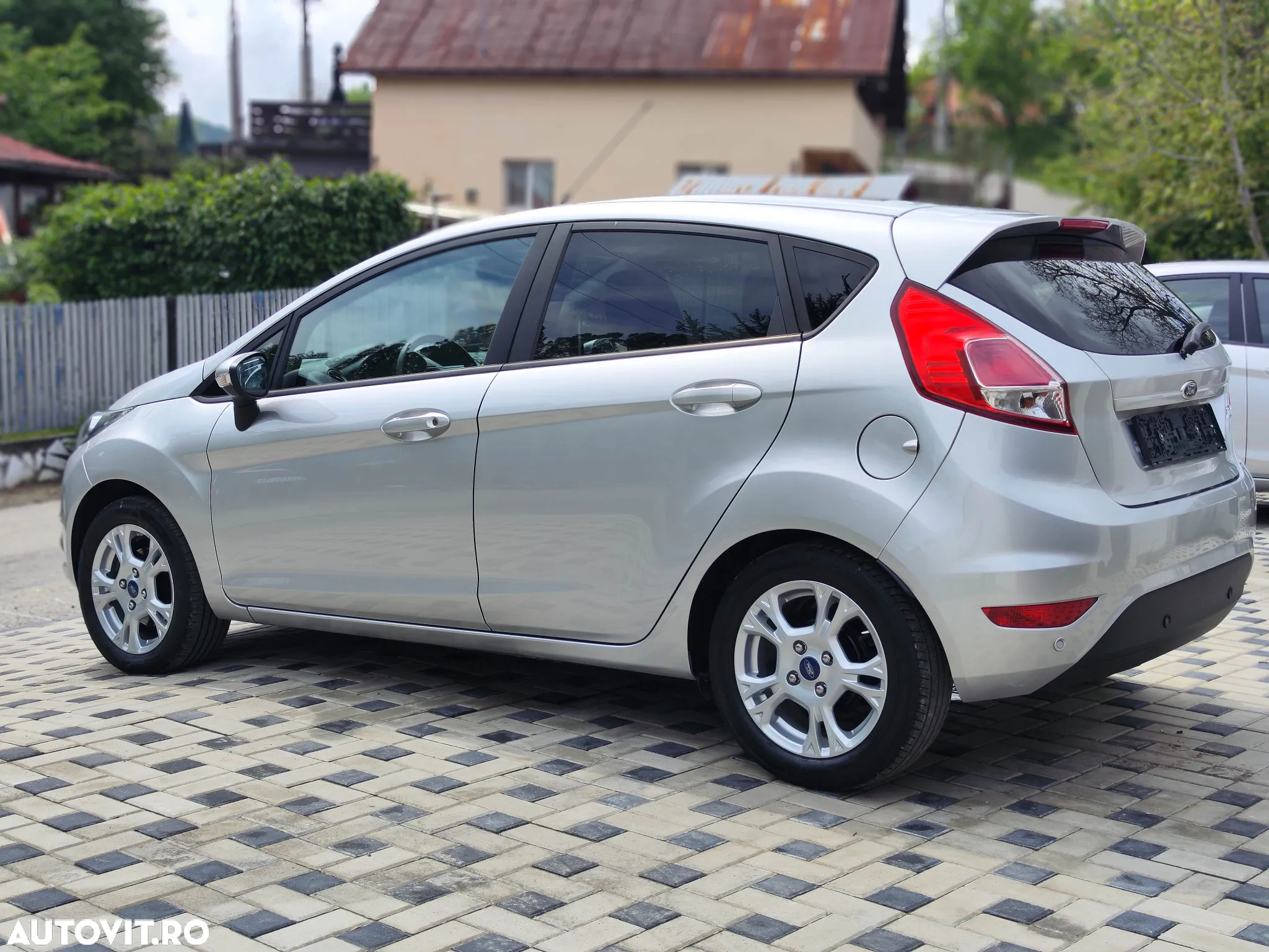 Ford Fiesta 1.0 EcoBoost Active II - 3