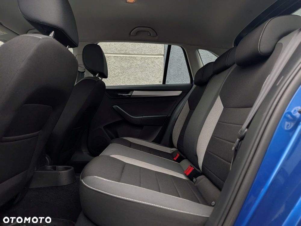 Skoda RAPID 1.0 TSI Ambition - 11