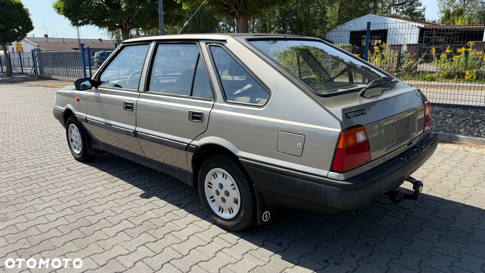 Polonez 1.6 - 16