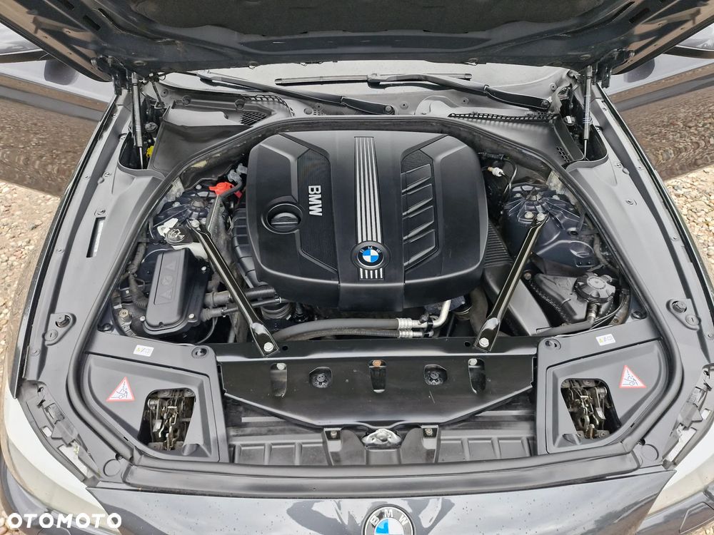 BMW Seria 5 520d - 22