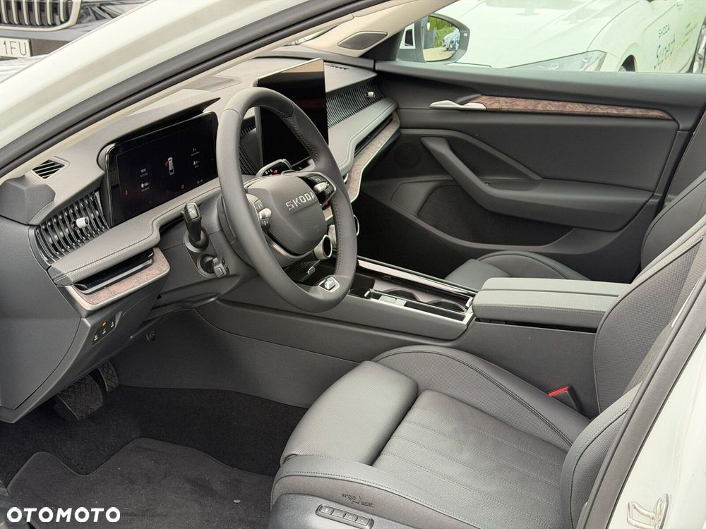 Skoda Superb 2.0 TSI 4x4 L&K DSG - 12