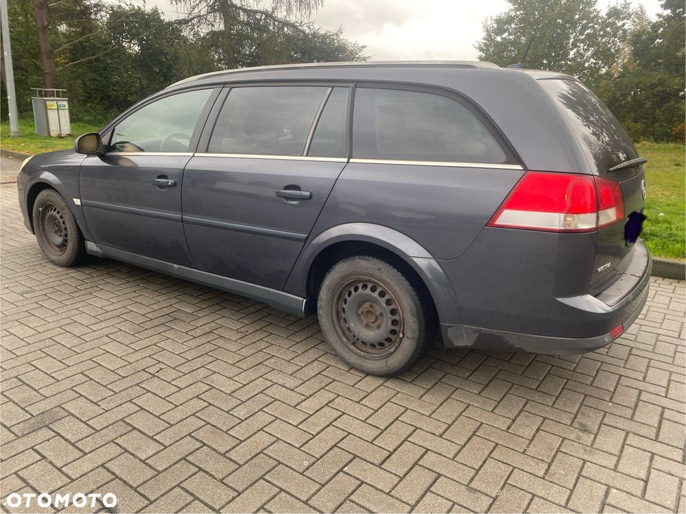 Opel Vectra 1.9 CDTI First Edition - 4