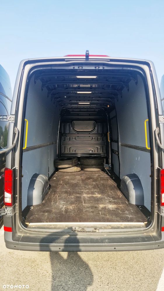 Volkswagen CRAFTER - 13