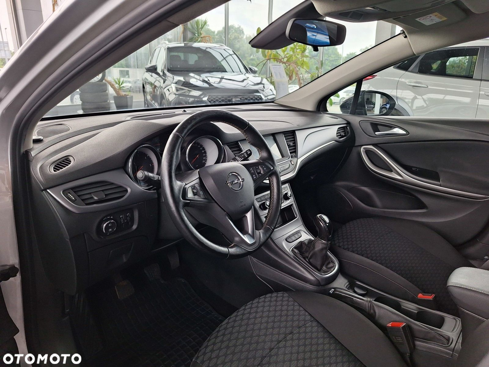 Opel Astra V 1.5 CDTI Edition S&S - 18
