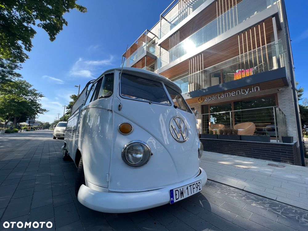 Volkswagen Transporter - 22