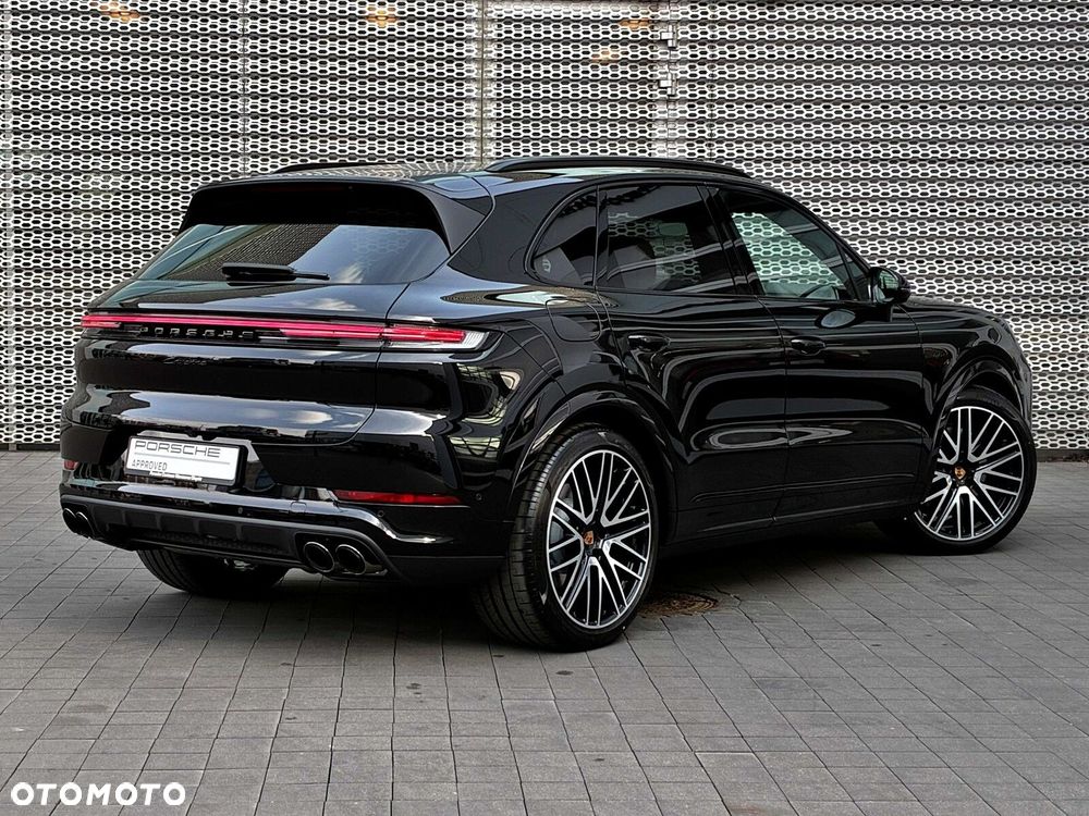 Porsche Cayenne - 6