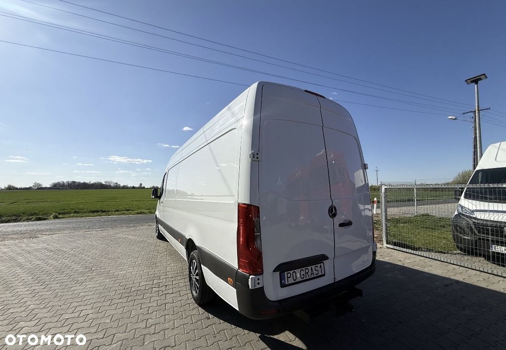 Mercedes-Benz Sprinter - 3