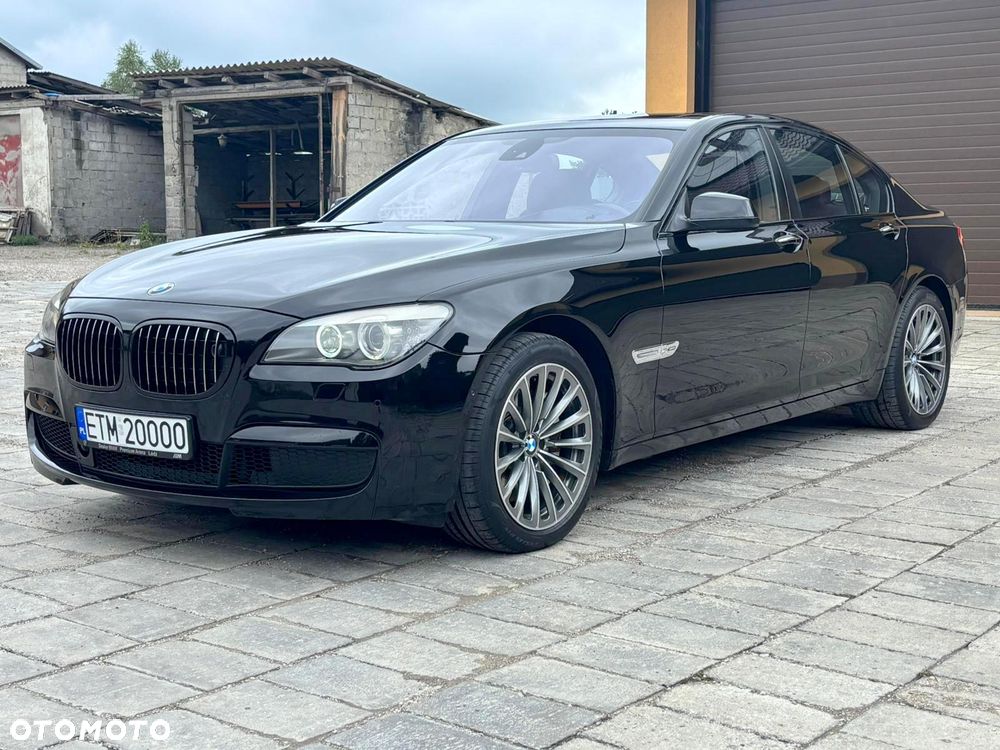 BMW Seria 7 750i L xDrive - 2