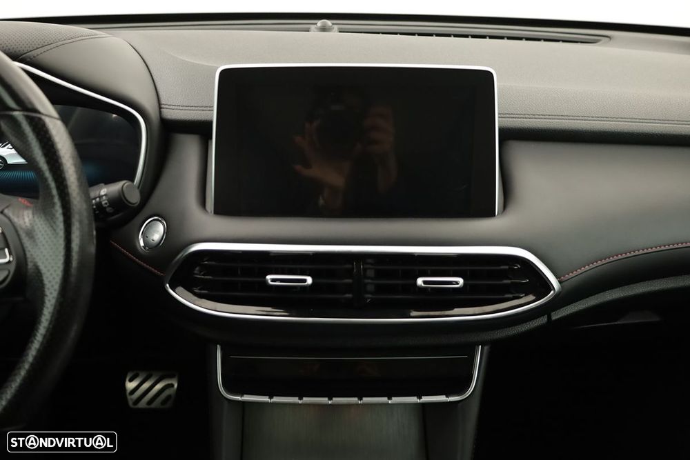 MG EHS 1.5 T-GDI Plug-in Hybrid Luxury - 10