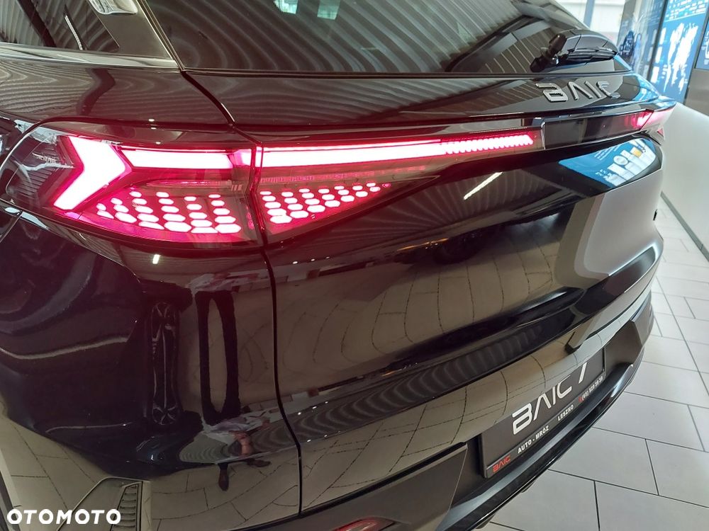 BAIC 7 1.5T Luxury Plus DCT - 16