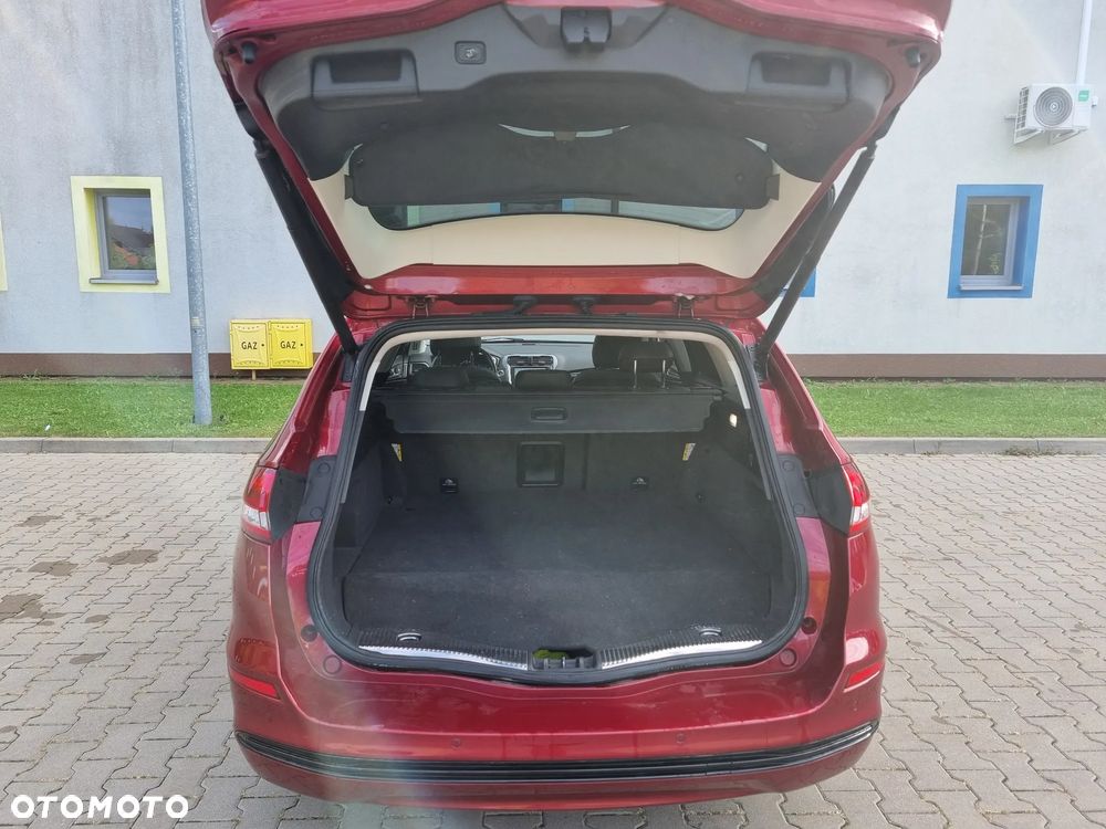 Ford Mondeo SW 2.0 Ti-VCT Business Edition - 11