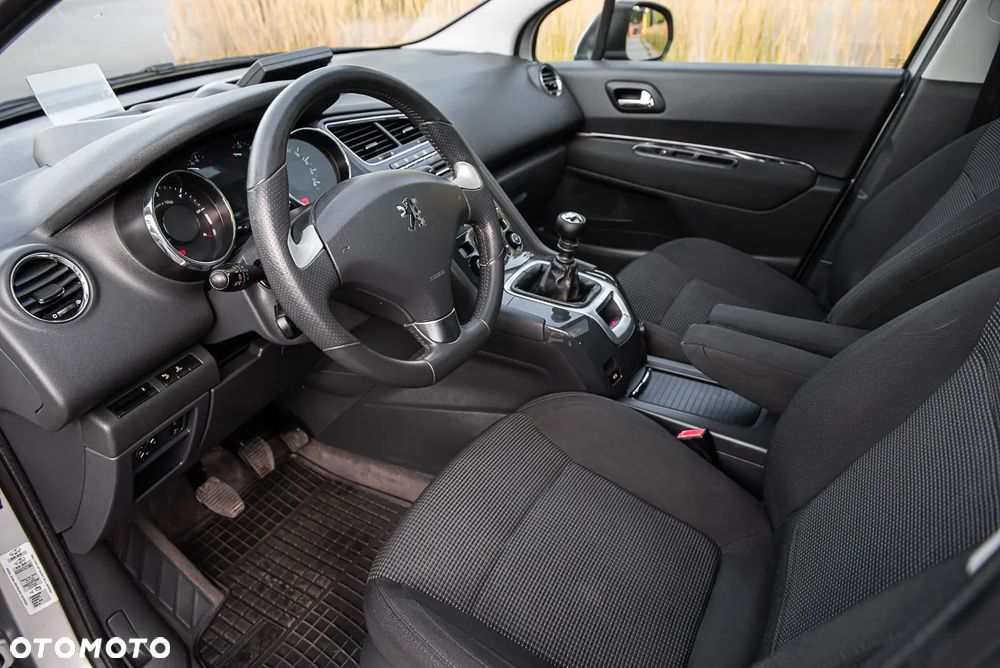 Peugeot 5008 1.6 HDi Business Line 7os - 22