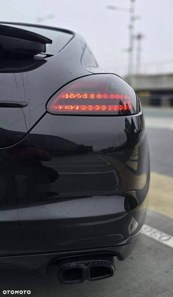 Porsche Panamera - 5